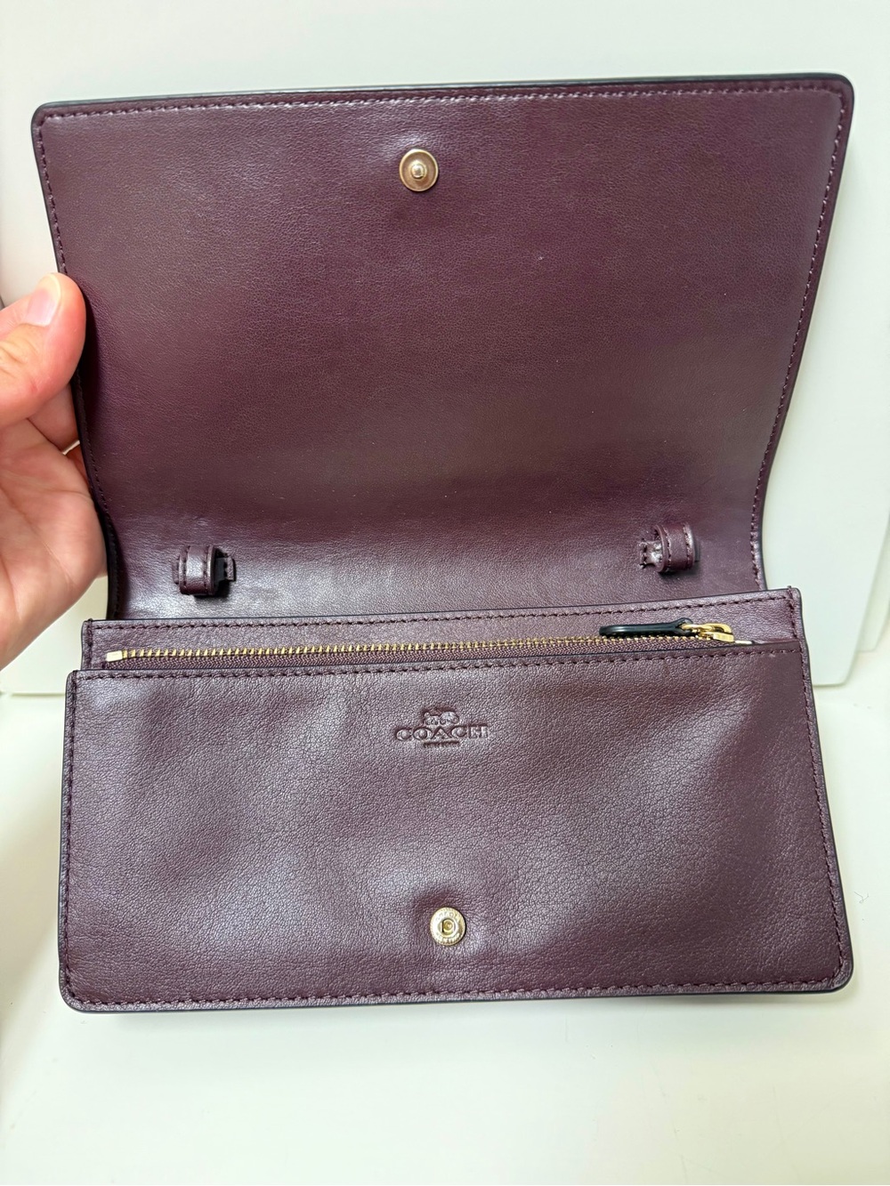 Coach Black Signature Embossed Patent Leather Crossbody Wallet Clutch - Picture 10 of 13